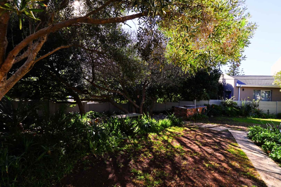 4 Bedroom Property for Sale in Vermont Western Cape